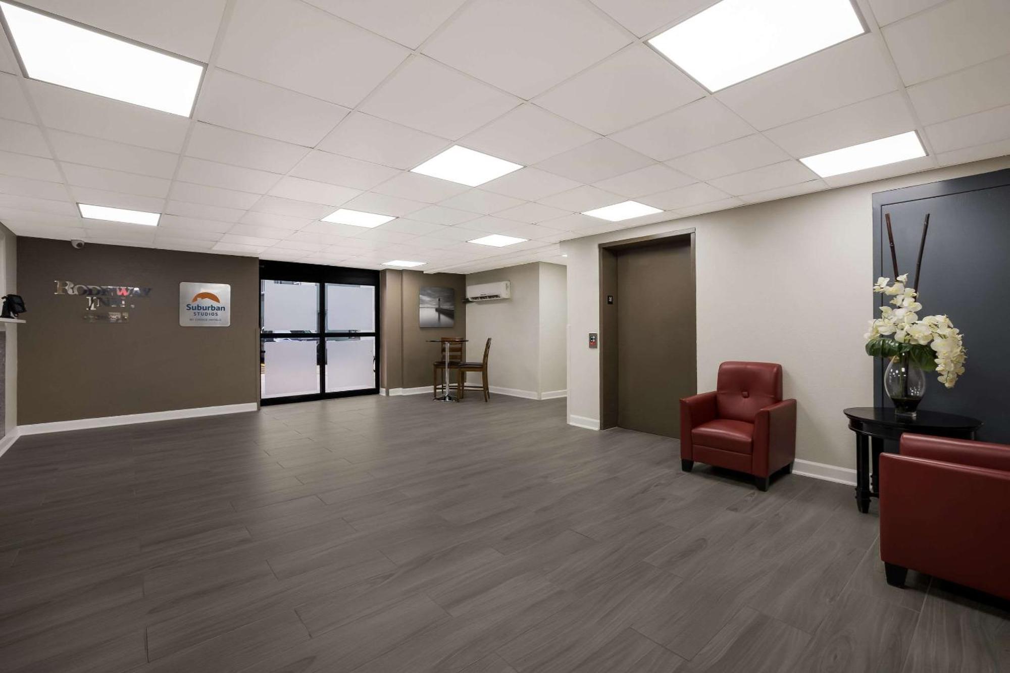 Suburban Studios Milwaukee Airport Extérieur photo